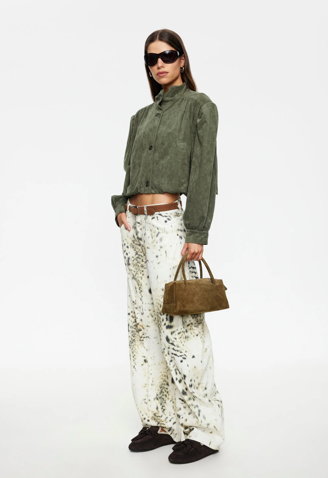 1640-horseshoe-jean-snow-leopard-1.webp HORSESHOE JEAN - SNOW LEOPARD