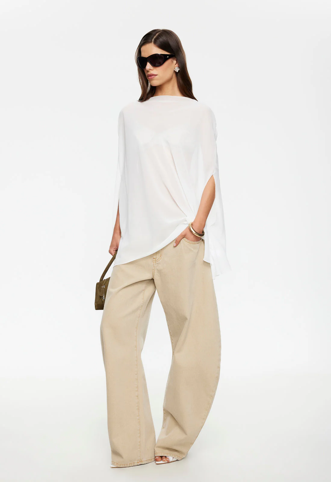 2443-aura-poncho-porcelain-1.webp AURA PONCHO - PORCELAIN