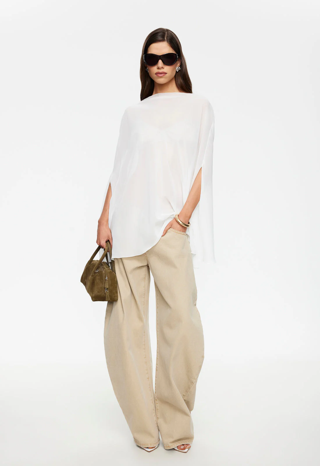 2443-aura-poncho-porcelain-3.webp AURA PONCHO - PORCELAIN