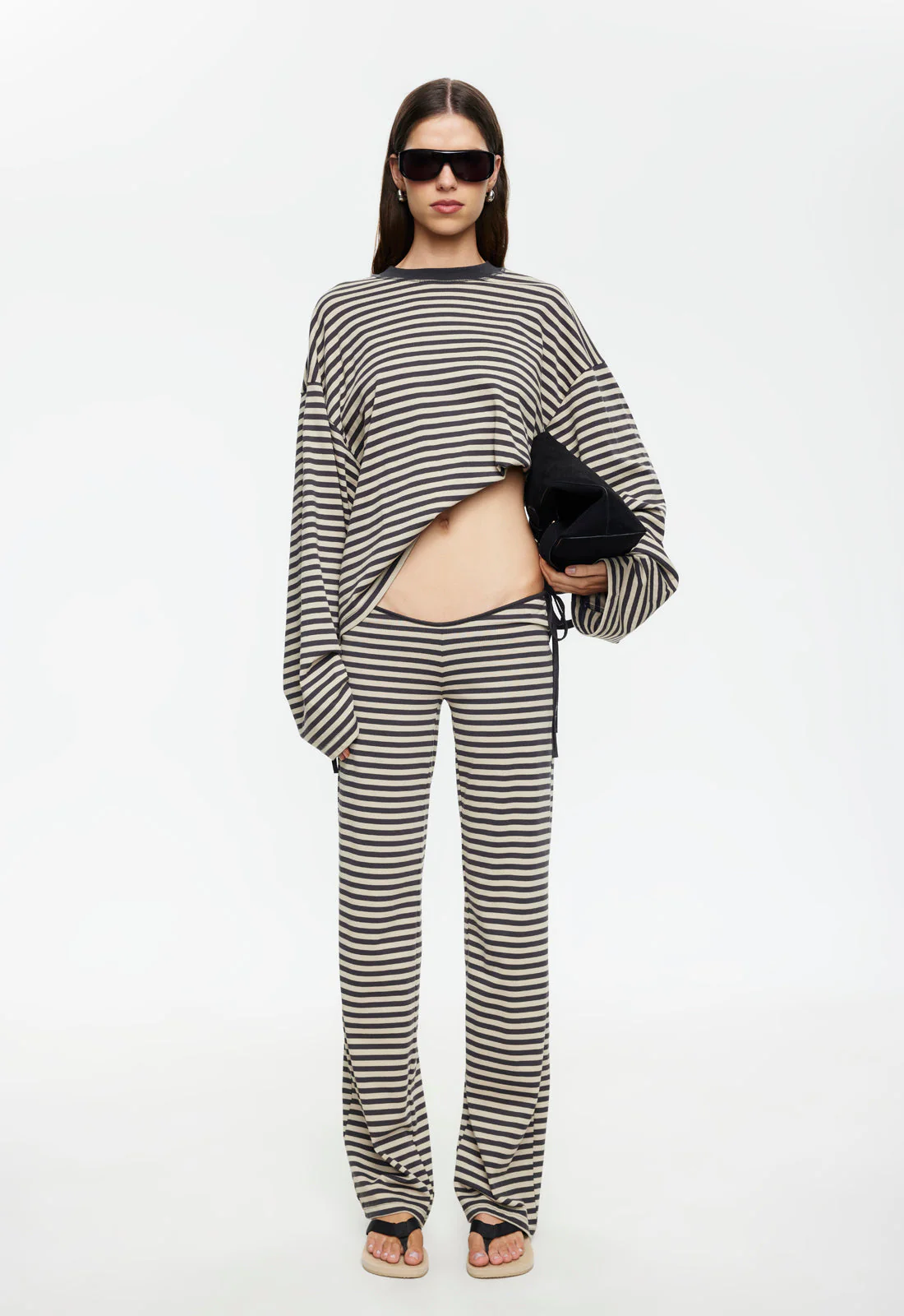 2555-bloom-long-sleeve-slate-stripe-5.webp BLOOM LONG SLEEVE - SLATE STRIPE