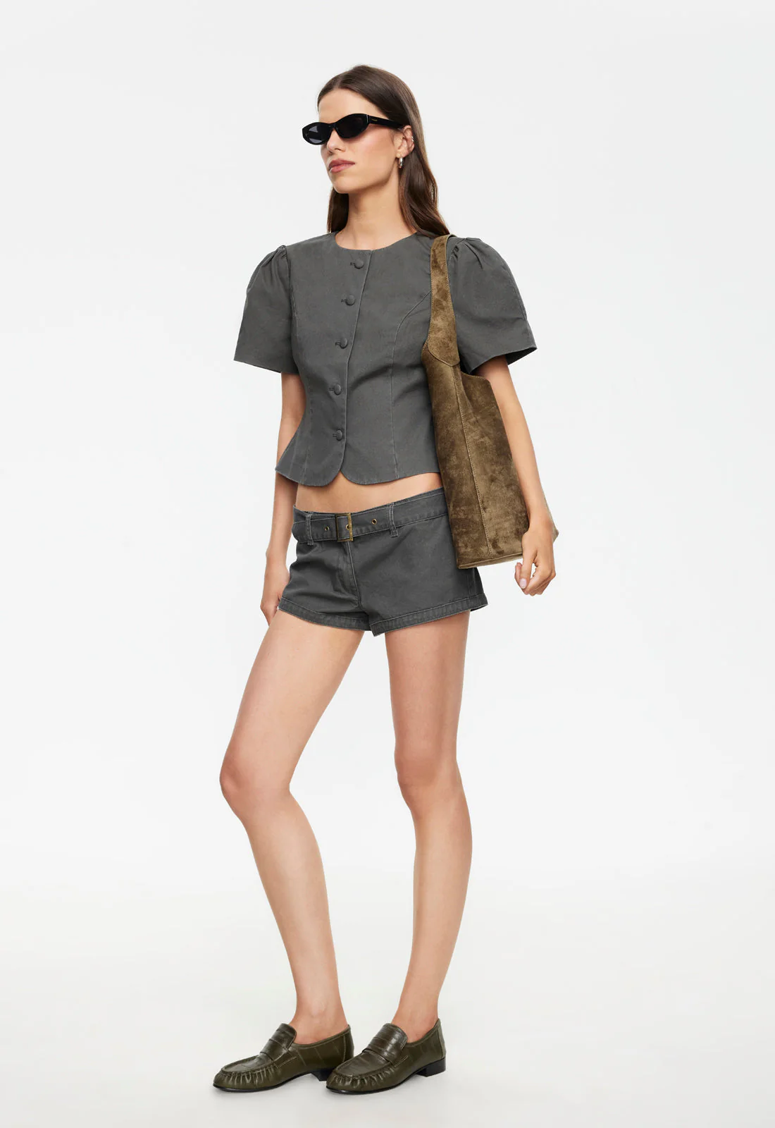 3106-afterglow-mini-short-moss-3.webp AFTERGLOW MINI SHORT - MOSS