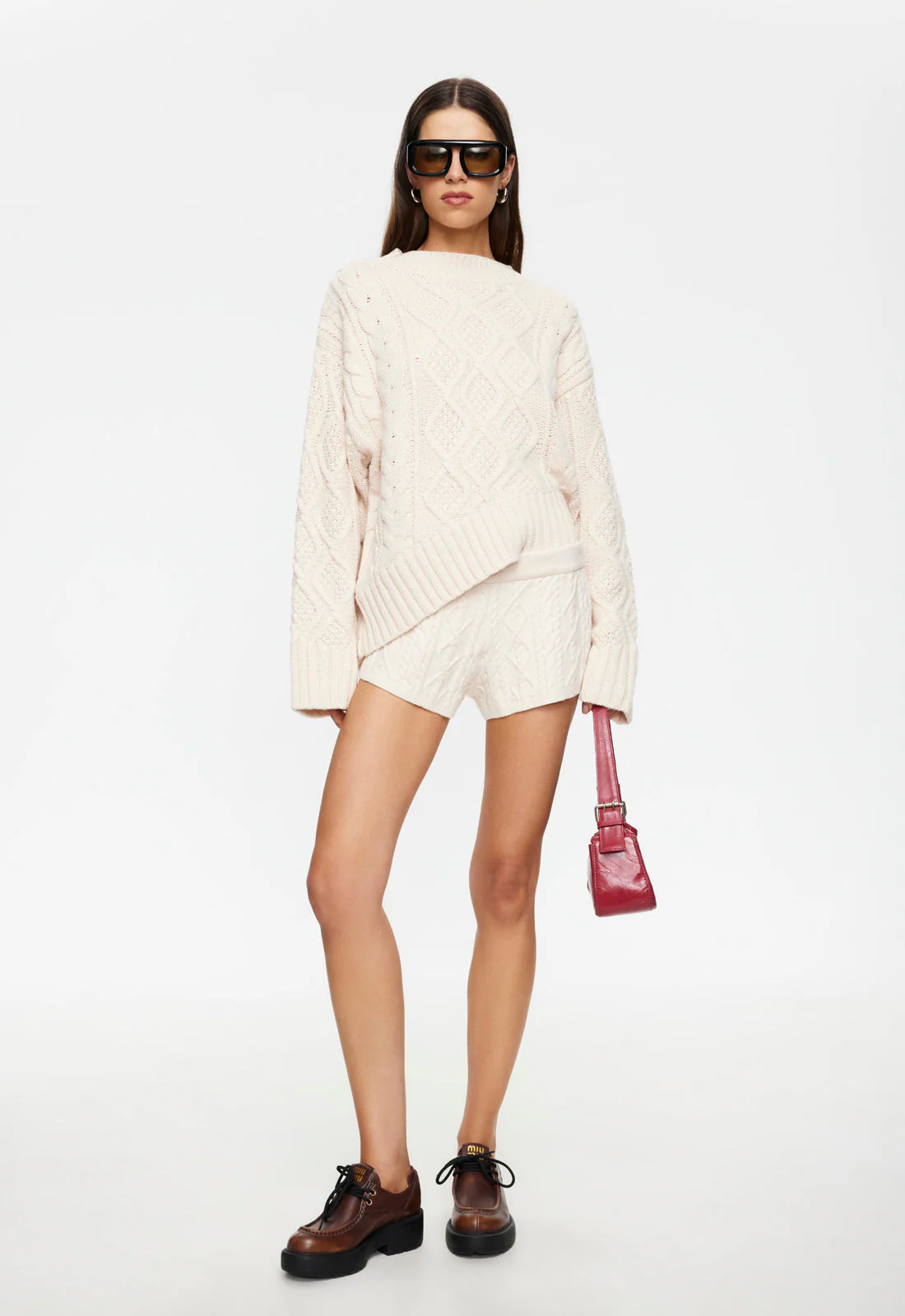 4034-housewife-knit-short-cream-cable-1.webp HOUSEWIFE KNIT SHORT - CREAM CABLE