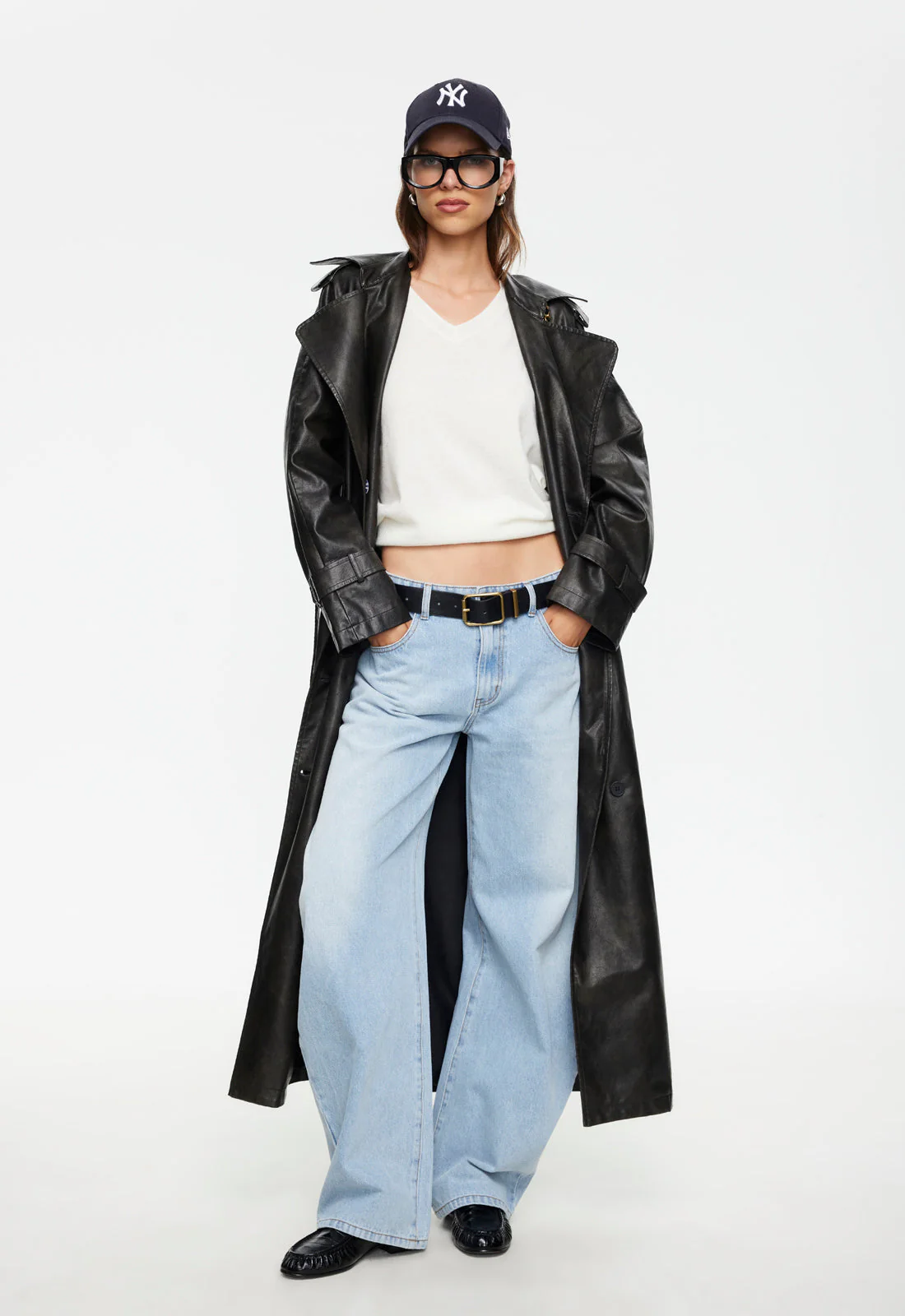 920-off-duty-coat-washed-onyx-2.webp OFF DUTY COAT - WASHED ONYX